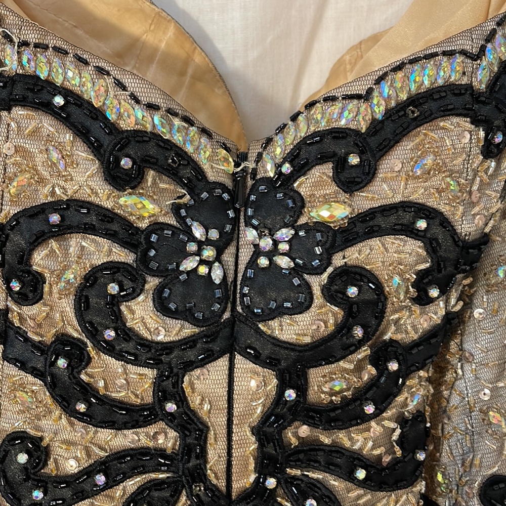 Jovani strapless mermaid black and tan Prom Dress. sz 6 - Picture 6 of 9